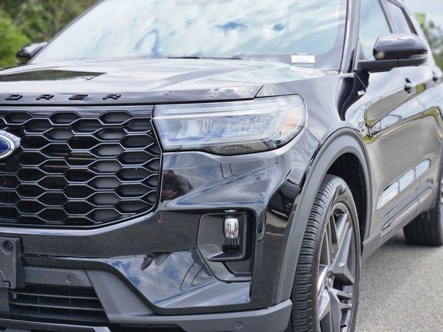 used 2025 Ford Explorer car, priced at $37,311