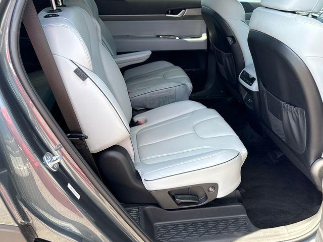 used 2025 Hyundai Palisade car, priced at $33,694