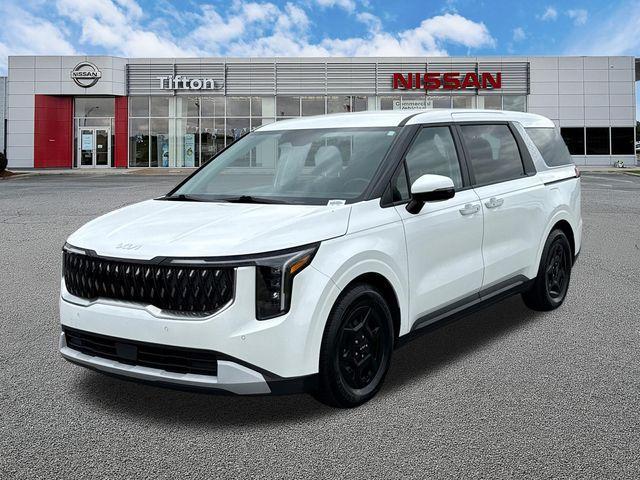 used 2025 Kia Carnival car, priced at $30,449