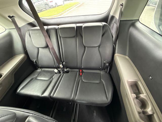 used 2025 Kia Carnival car, priced at $30,449