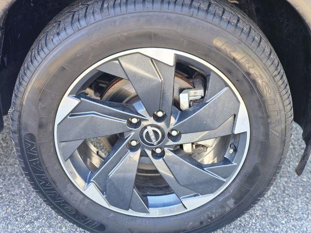 used 2024 Nissan Rogue car, priced at $21,244