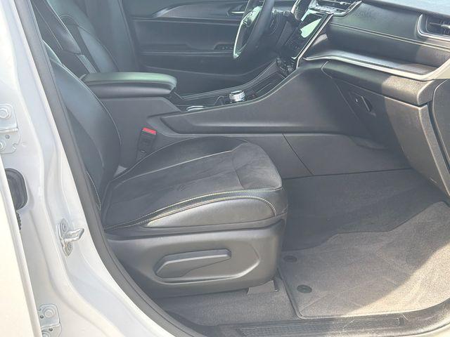 used 2024 Jeep Grand Cherokee car, priced at $30,886
