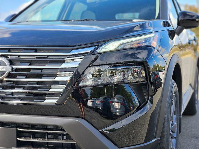 new 2026 Nissan Rogue car, priced at $26,500