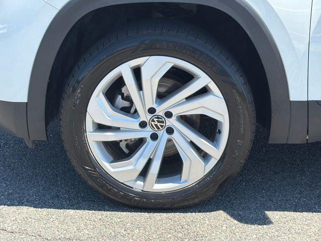 used 2023 Volkswagen Atlas car, priced at $20,293