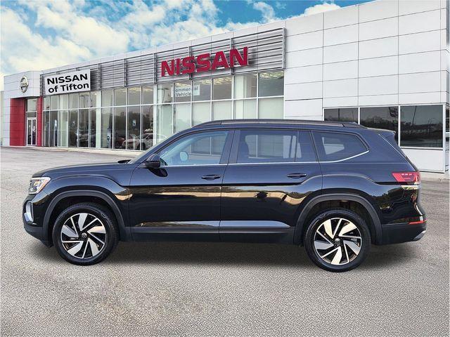 used 2025 Volkswagen Atlas car, priced at $33,117