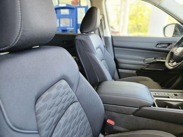new 2026 Nissan Pathfinder car, priced at $36,150