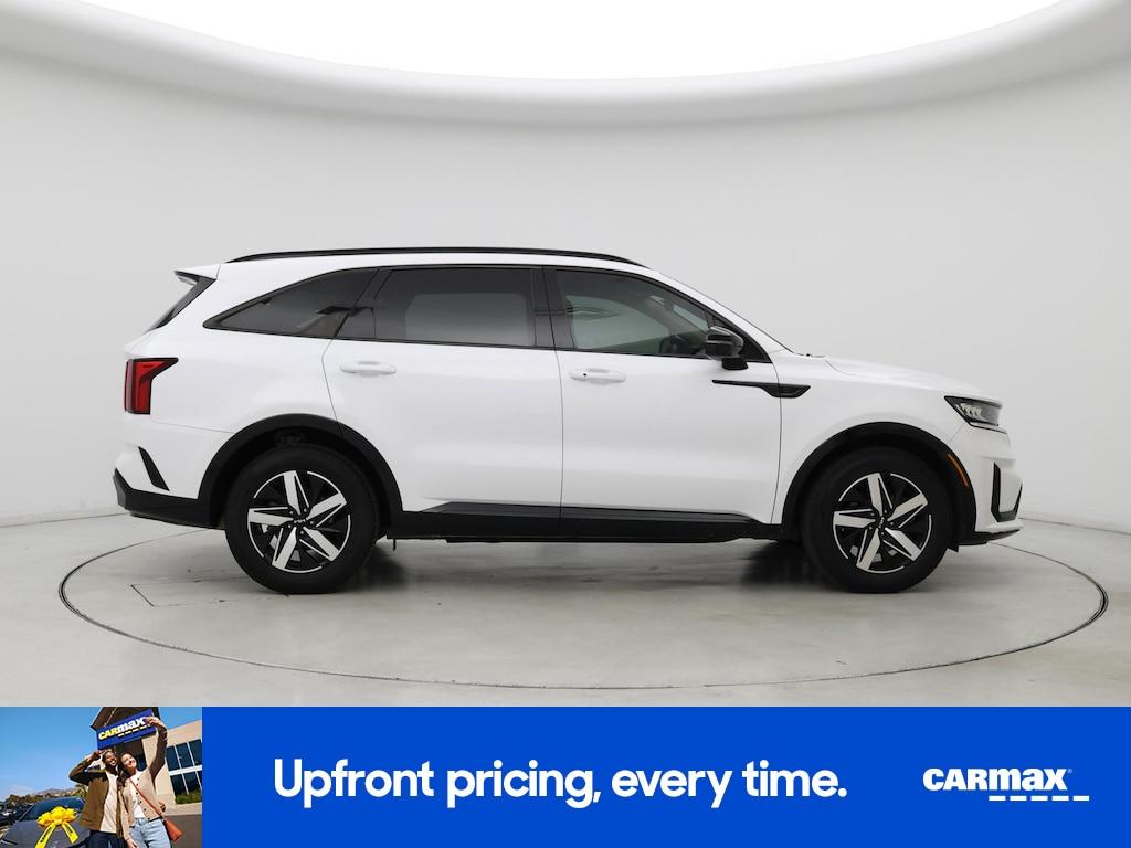 used 2023 Kia Sorento car, priced at $24,998