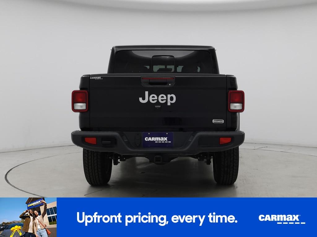 used 2022 Jeep Gladiator car, priced at $34,998