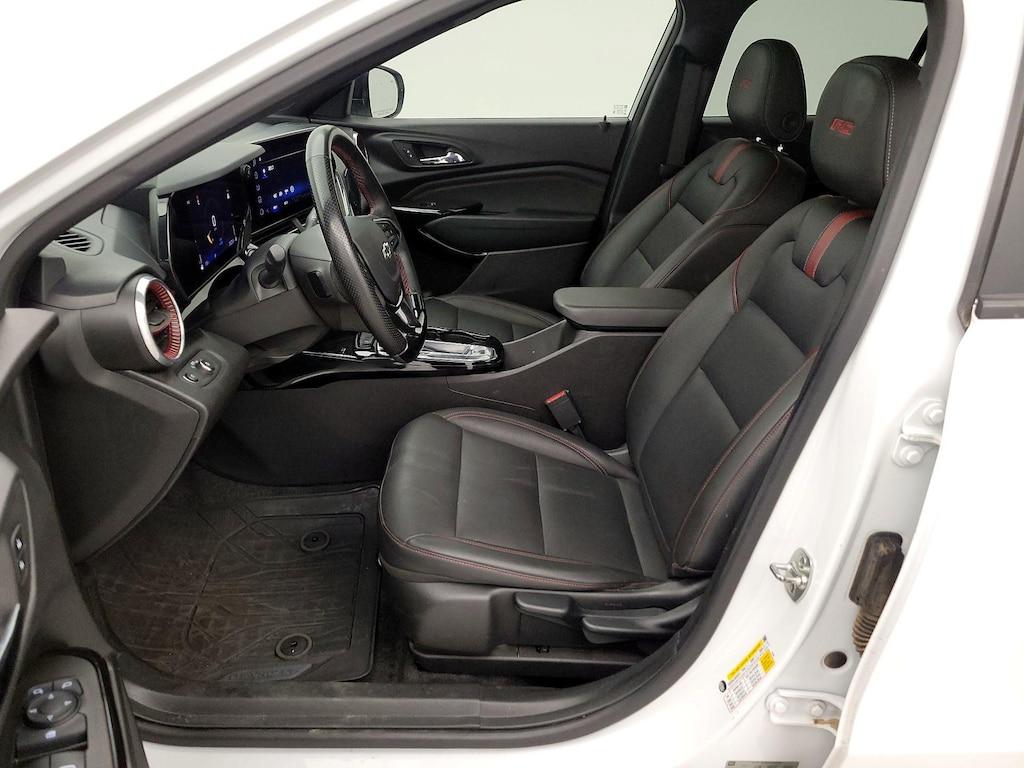 used 2025 Chevrolet Trax car, priced at $23,998