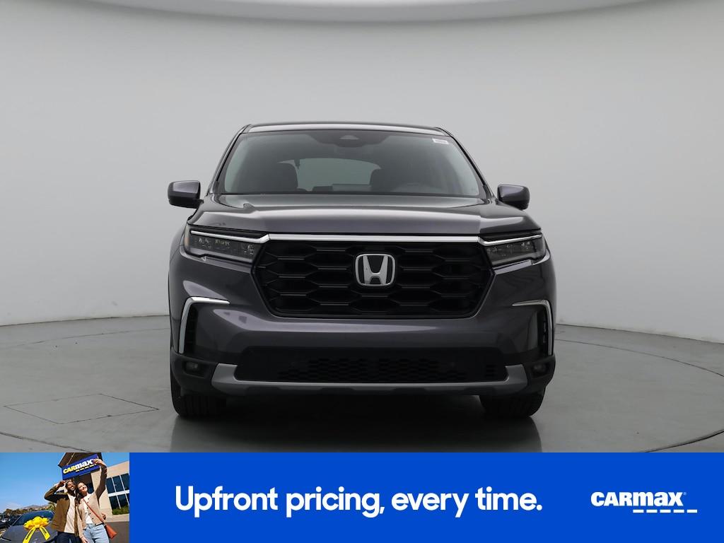 used 2025 Honda Pilot car, priced at $42,998
