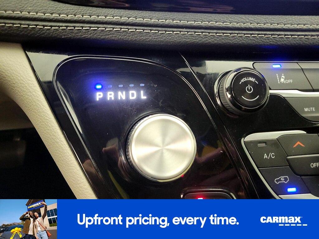 used 2024 Chrysler Pacifica Hybrid car, priced at $25,998