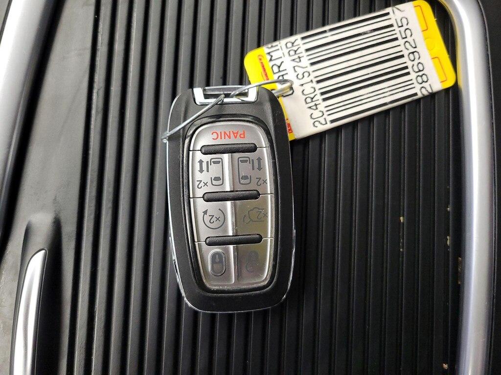 used 2024 Chrysler Pacifica Hybrid car, priced at $25,998