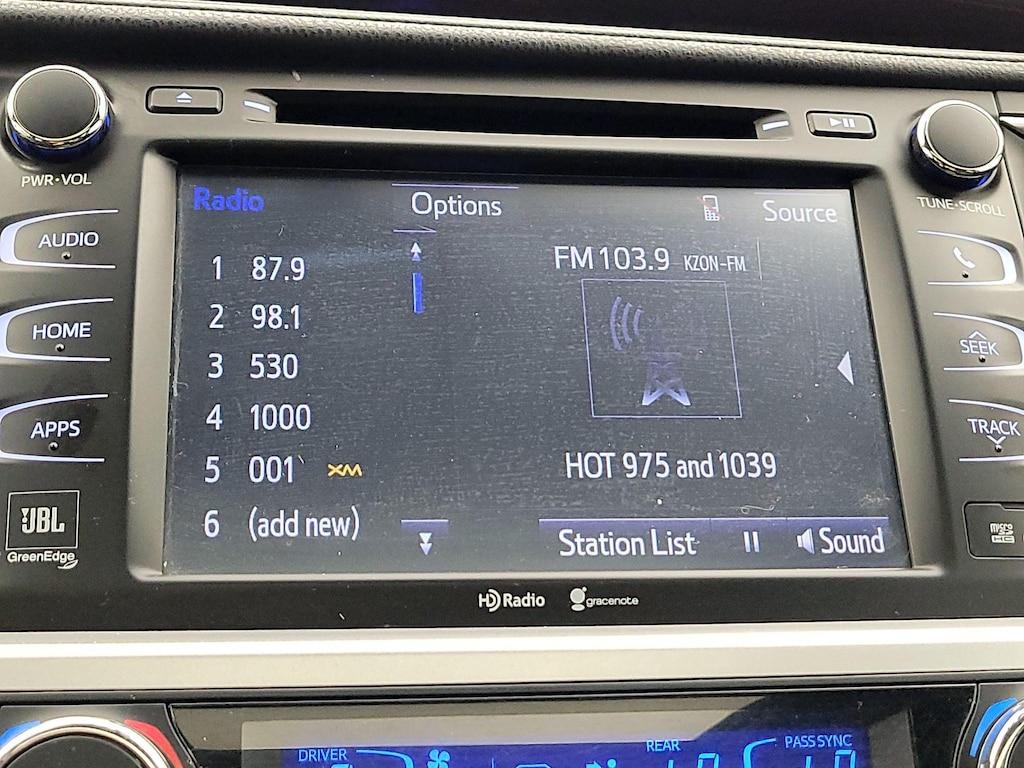 used 2015 Toyota Highlander Hybrid car, priced at $22,998