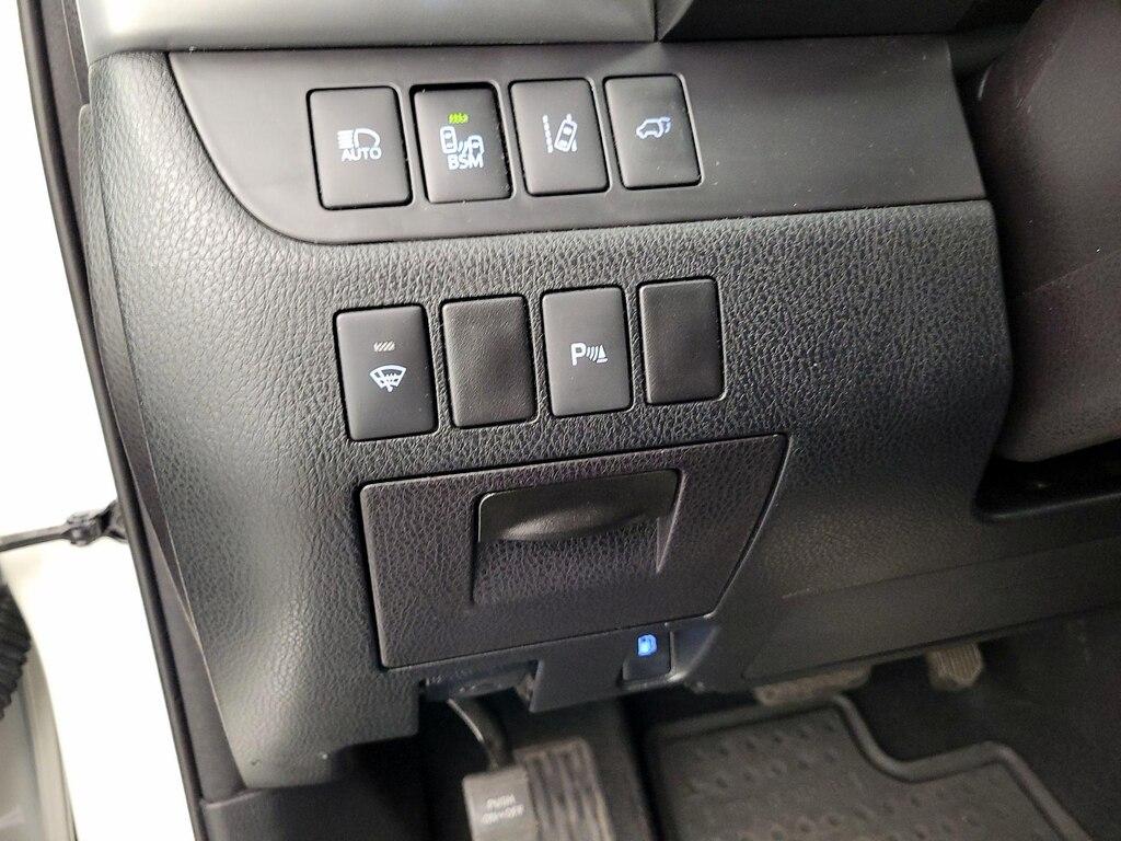 used 2015 Toyota Highlander Hybrid car, priced at $22,998