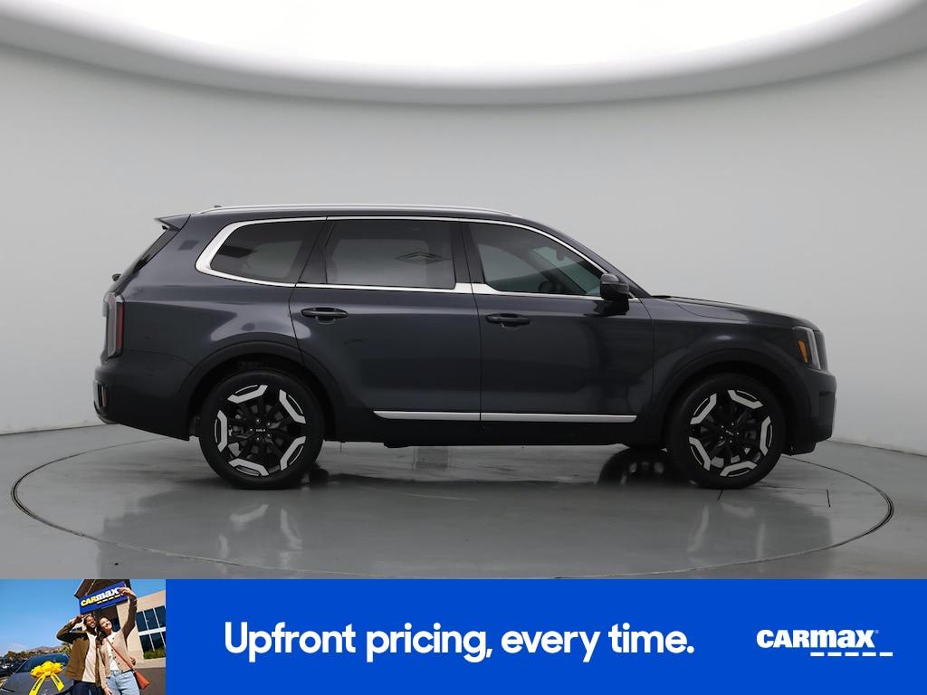 used 2024 Kia Telluride car, priced at $37,998