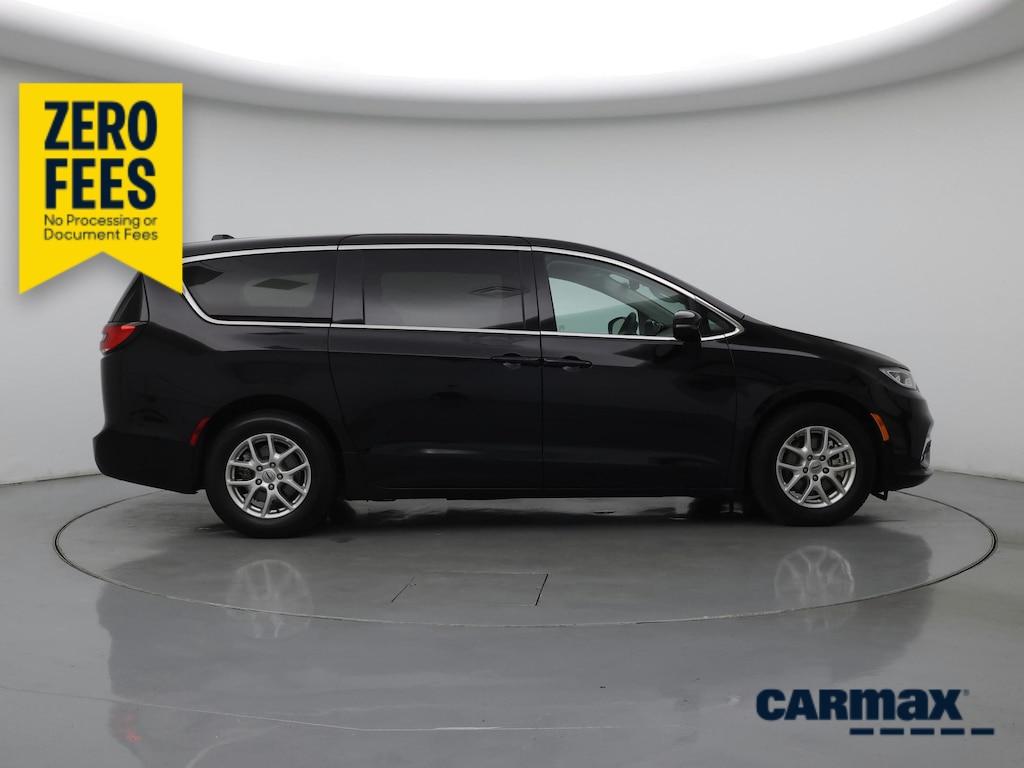 used 2024 Chrysler Pacifica car, priced at $24,998