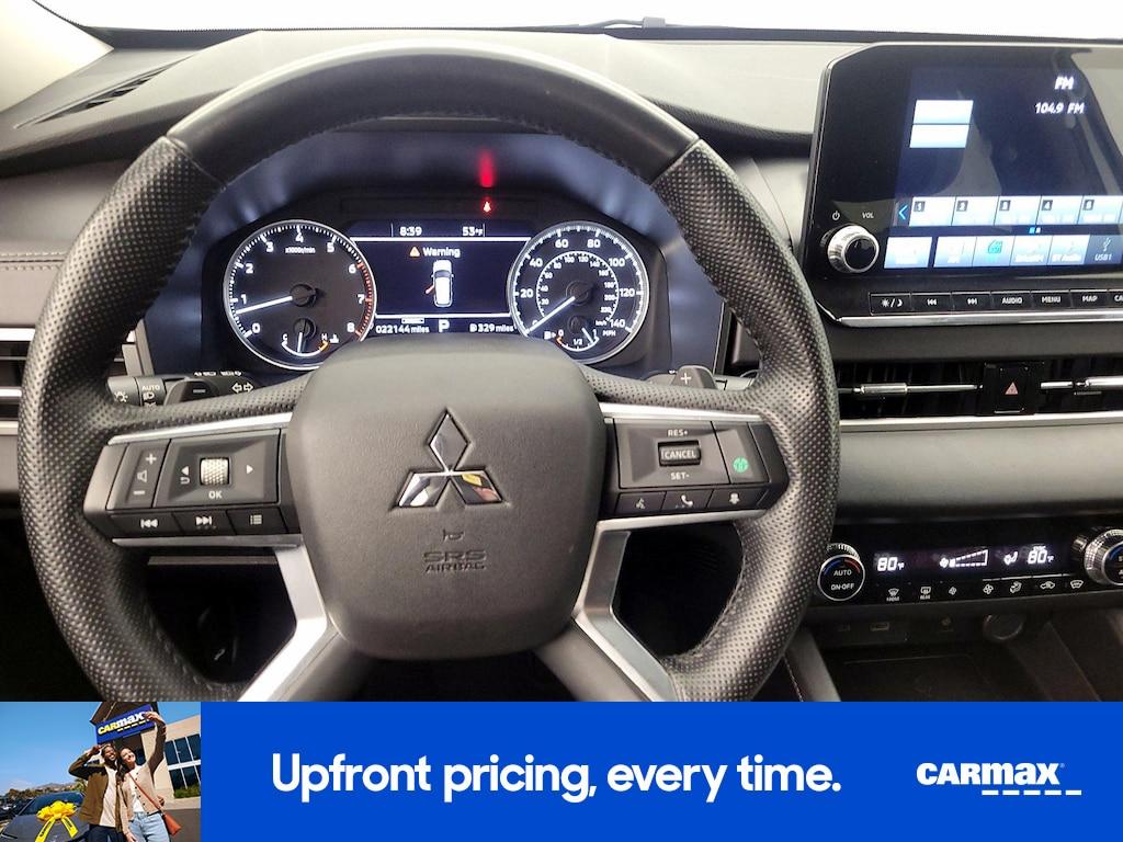 used 2024 Mitsubishi Outlander car, priced at $26,998