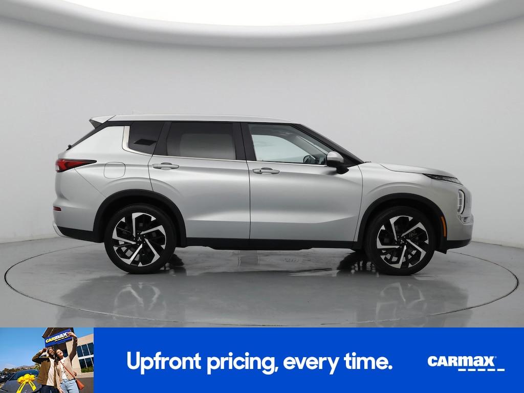 used 2024 Mitsubishi Outlander car, priced at $26,998