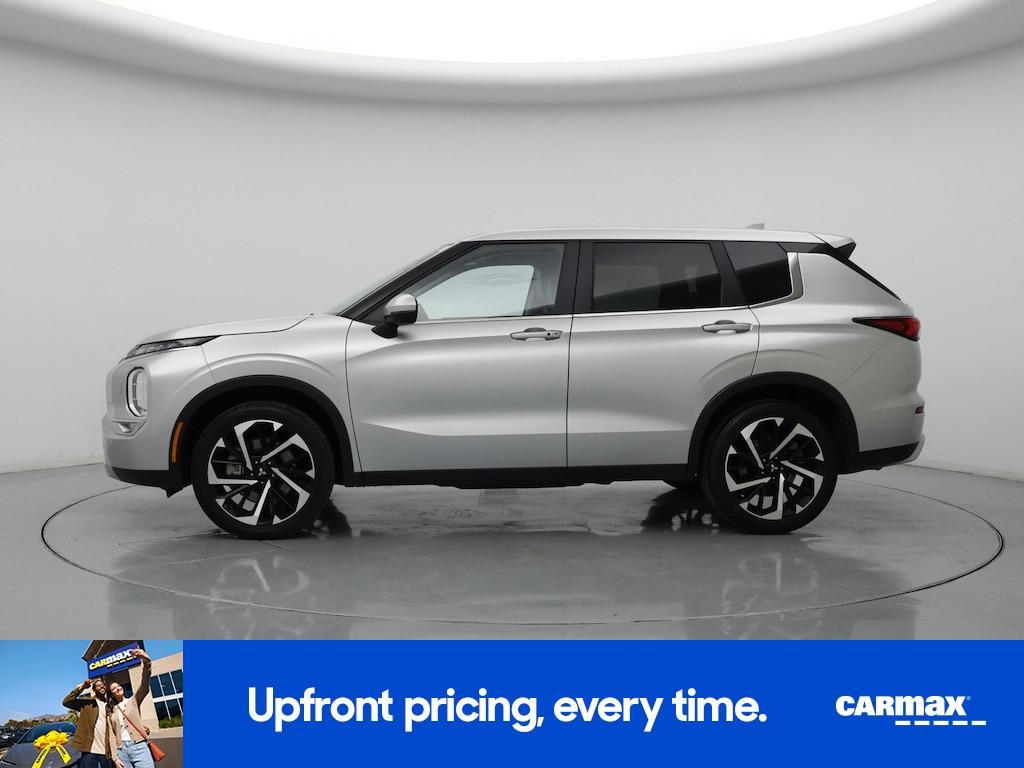 used 2024 Mitsubishi Outlander car, priced at $26,998