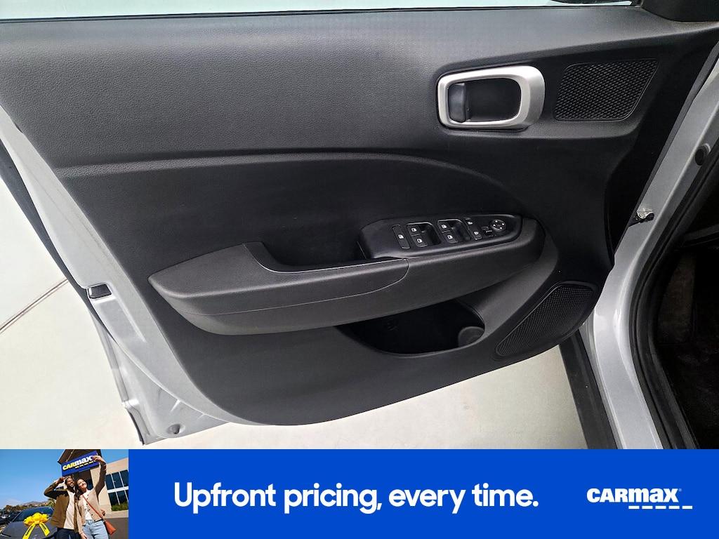 used 2021 Hyundai Venue car, priced at $16,998