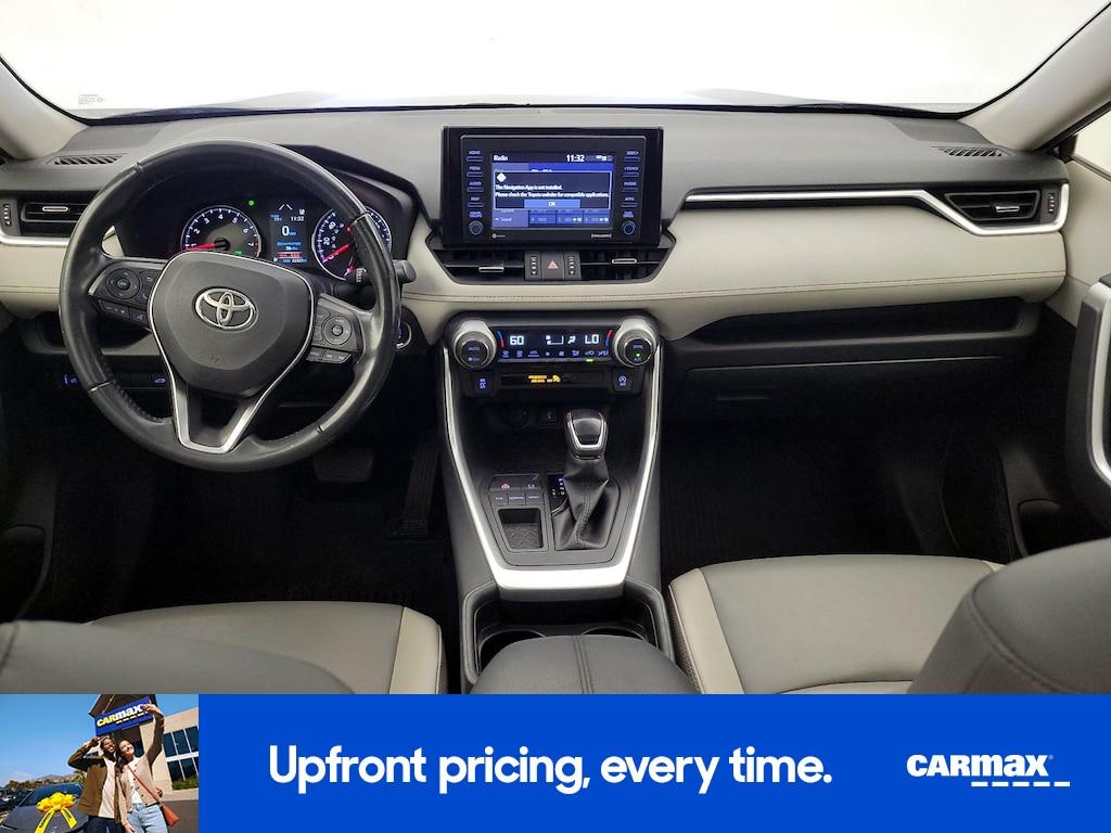used 2020 Toyota RAV4 car, priced at $26,998