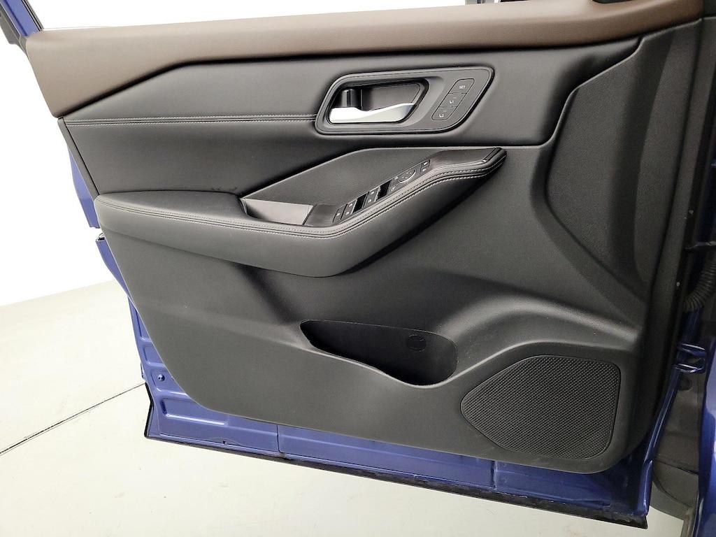 used 2023 Nissan Rogue car, priced at $24,998