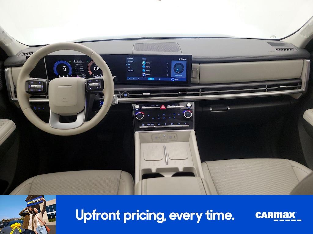 used 2024 Hyundai Santa Fe car, priced at $30,998