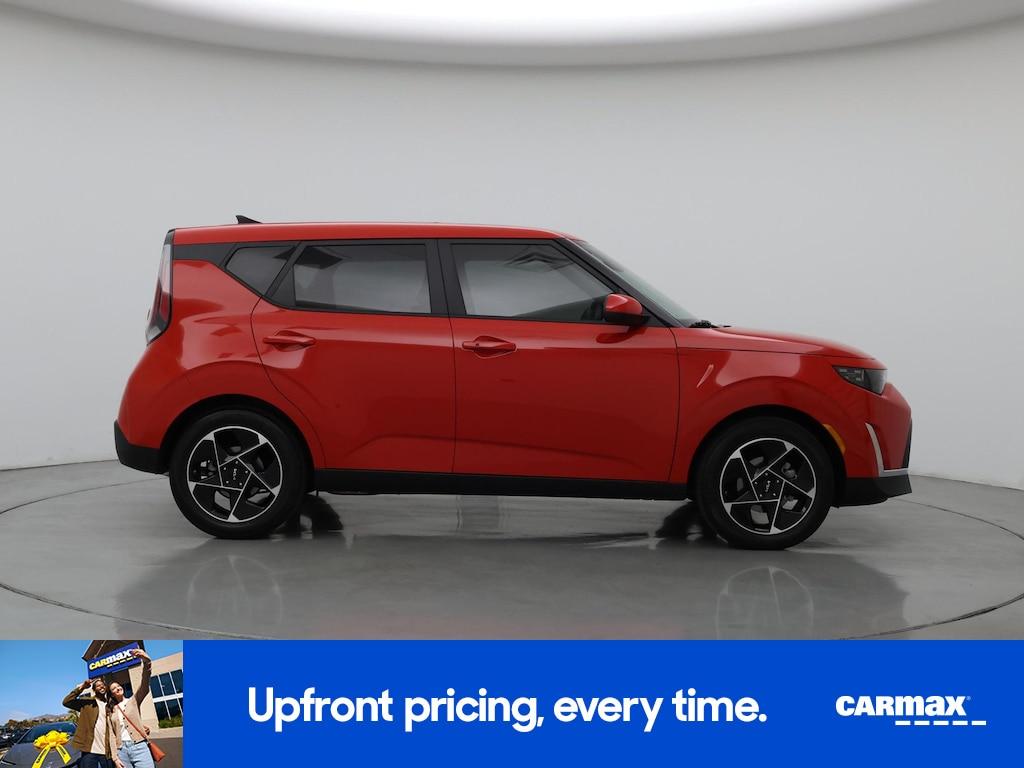 used 2025 Kia Soul car, priced at $24,998