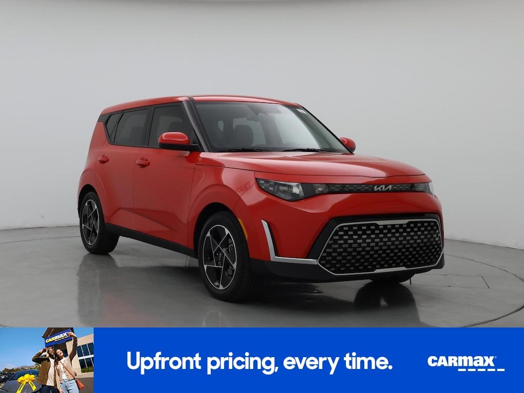 used 2025 Kia Soul car, priced at $24,998