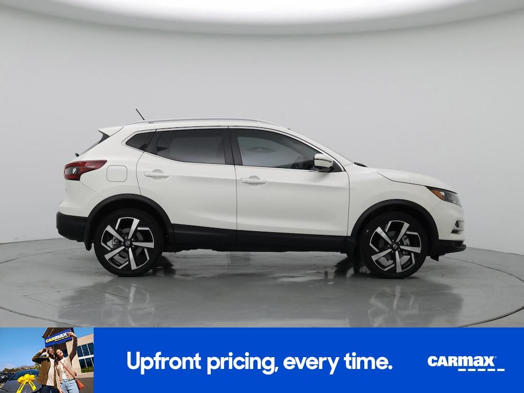 used 2022 Nissan Rogue Sport car, priced at $25,998