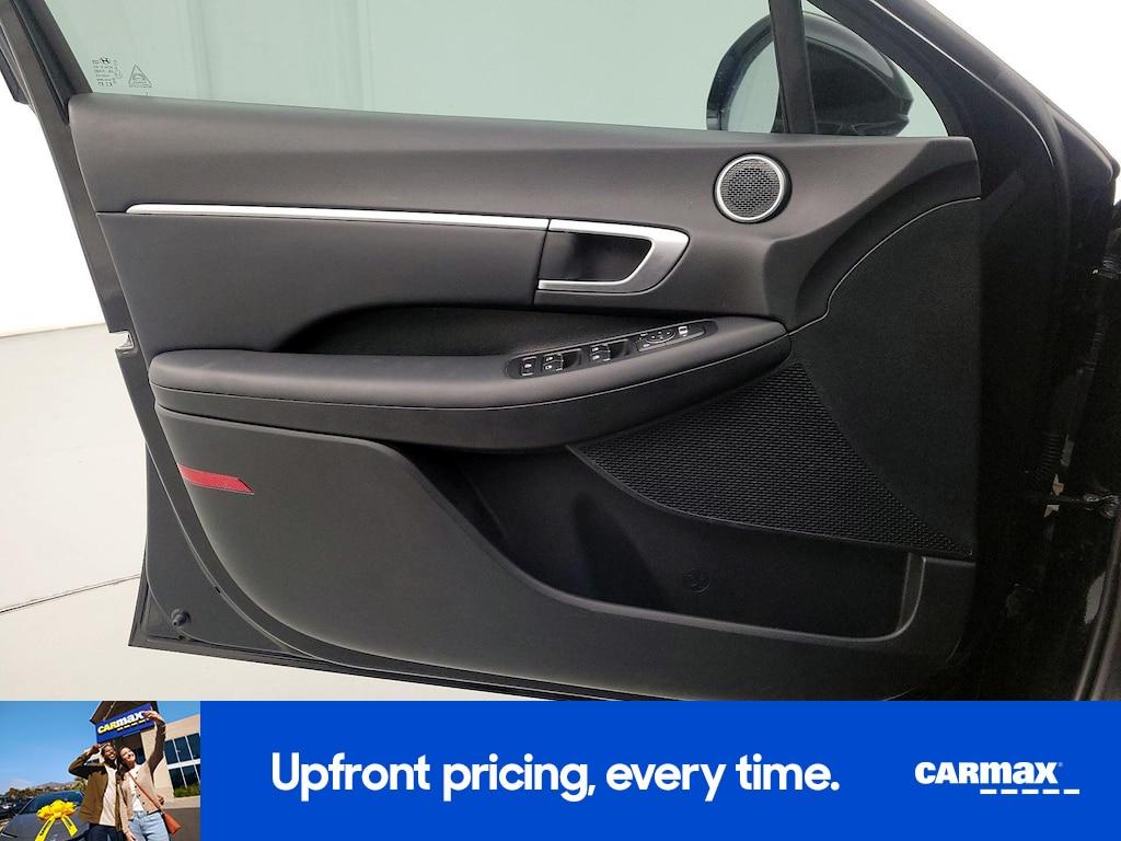 used 2025 Hyundai Sonata car, priced at $26,998