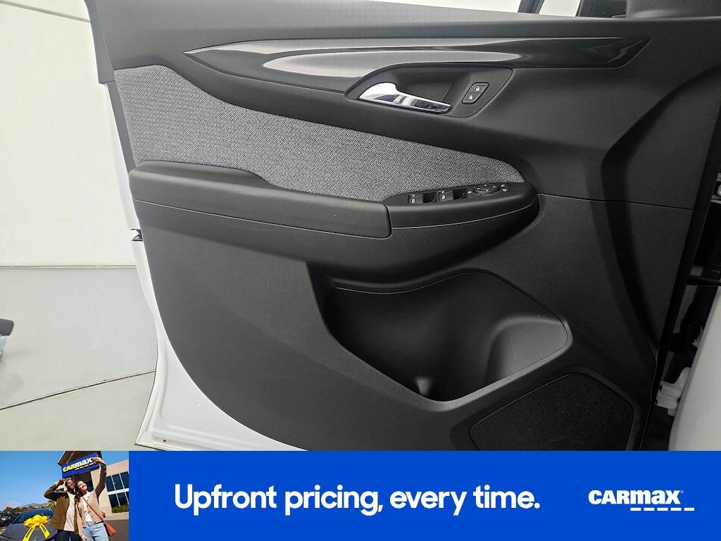 used 2025 Chevrolet TrailBlazer car, priced at $22,998