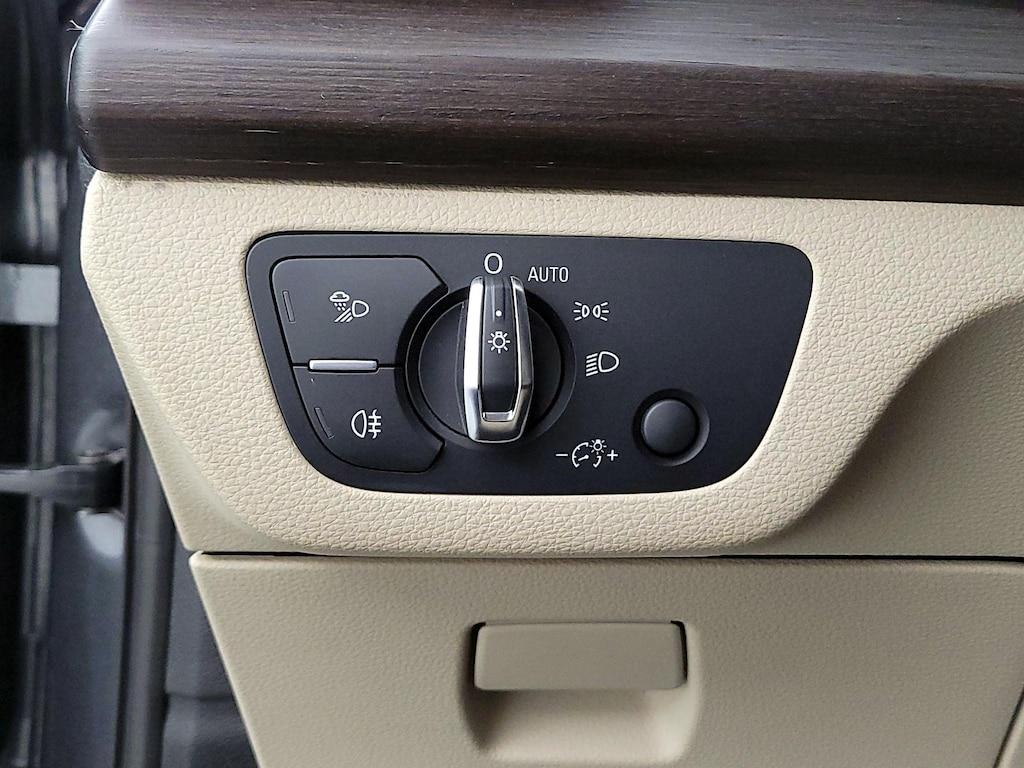 used 2024 Audi Q5 car, priced at $30,998