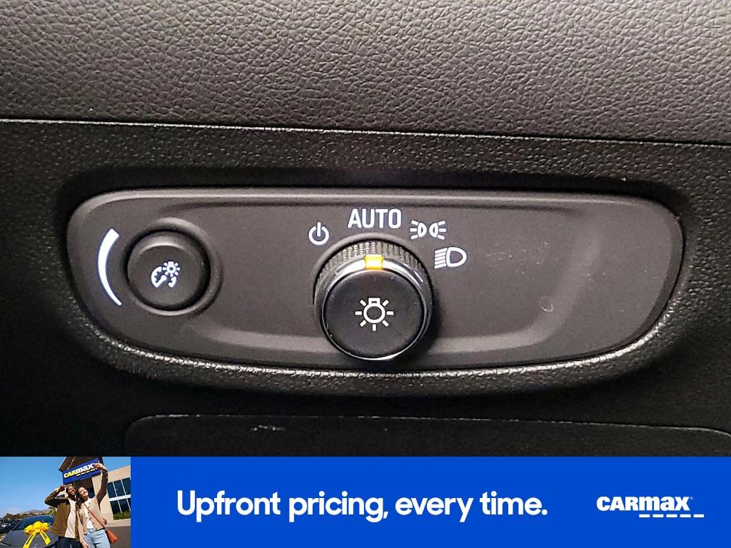 used 2025 Buick Encore GX car, priced at $20,998