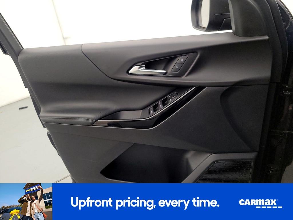 used 2025 Chevrolet Equinox car, priced at $24,998