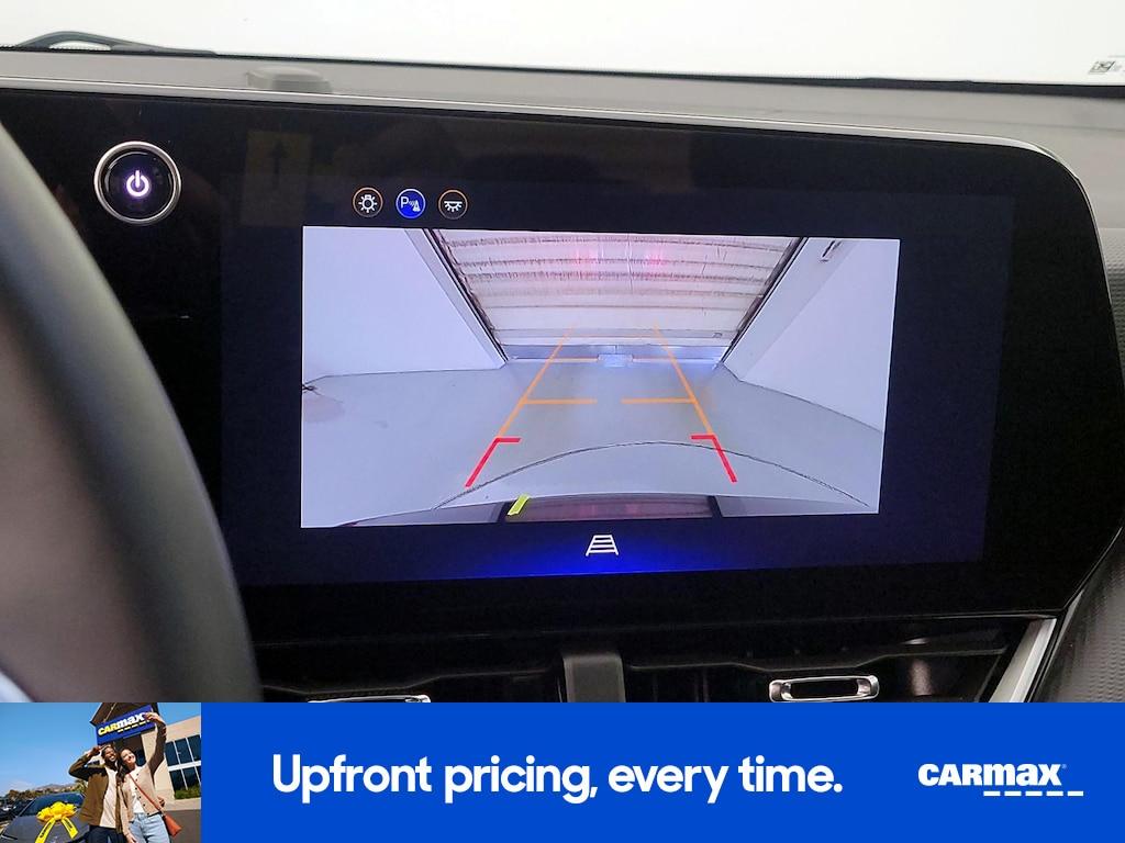used 2025 Chevrolet Equinox car, priced at $24,998