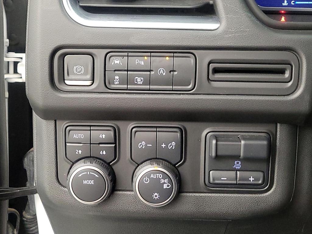 used 2023 Chevrolet Suburban car, priced at $53,998