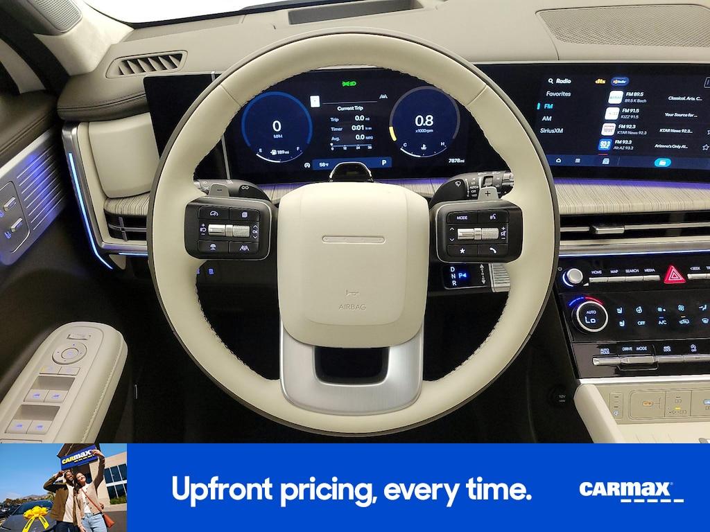 used 2025 Hyundai Santa Fe car, priced at $42,998