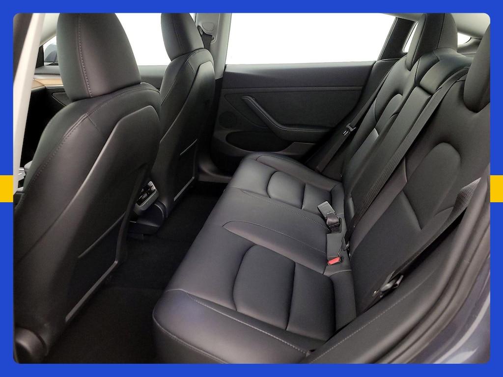 Tesla Model 3 view 24