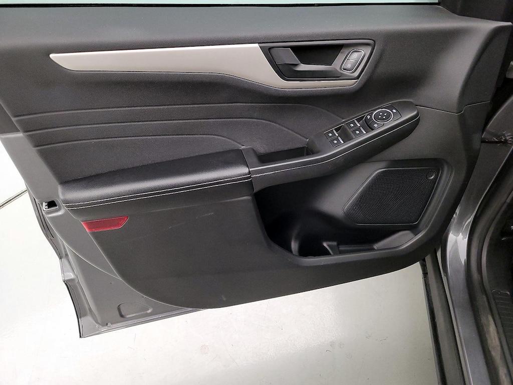 used 2022 Ford Escape car, priced at $19,998