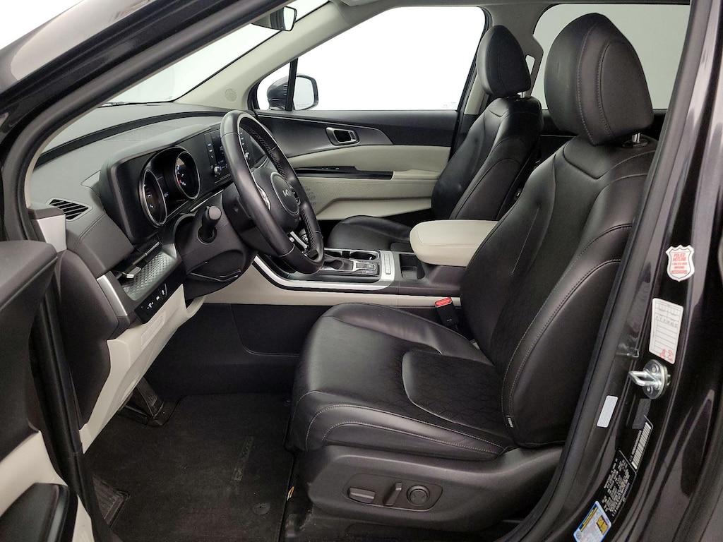 used 2024 Kia Carnival car, priced at $32,998