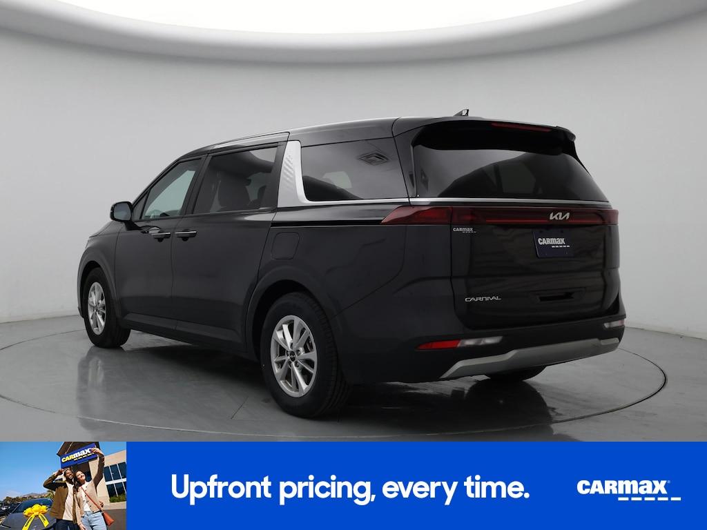 used 2024 Kia Carnival car, priced at $32,998