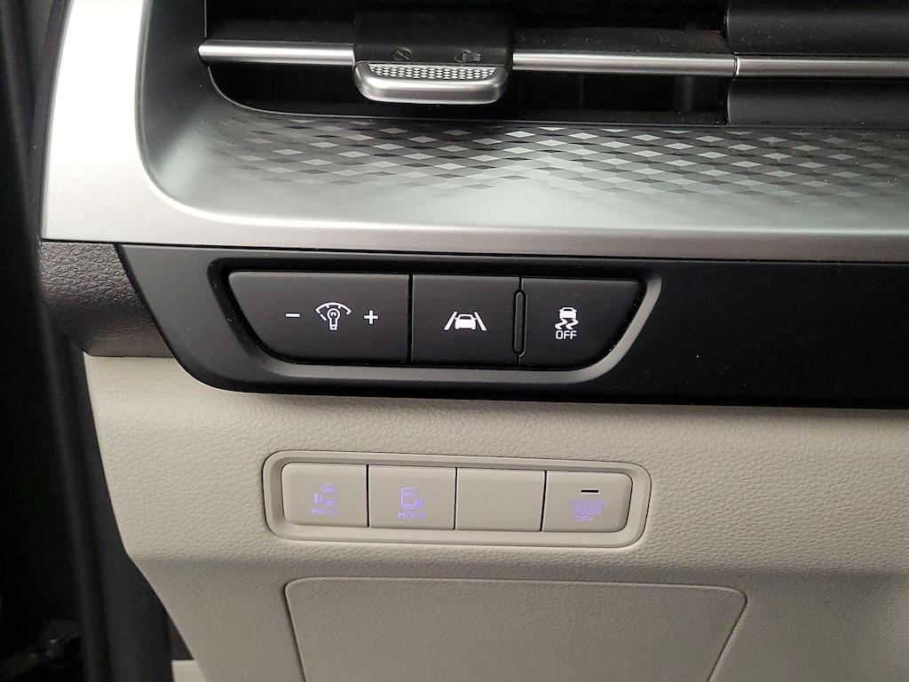 used 2024 Kia Carnival car, priced at $32,998