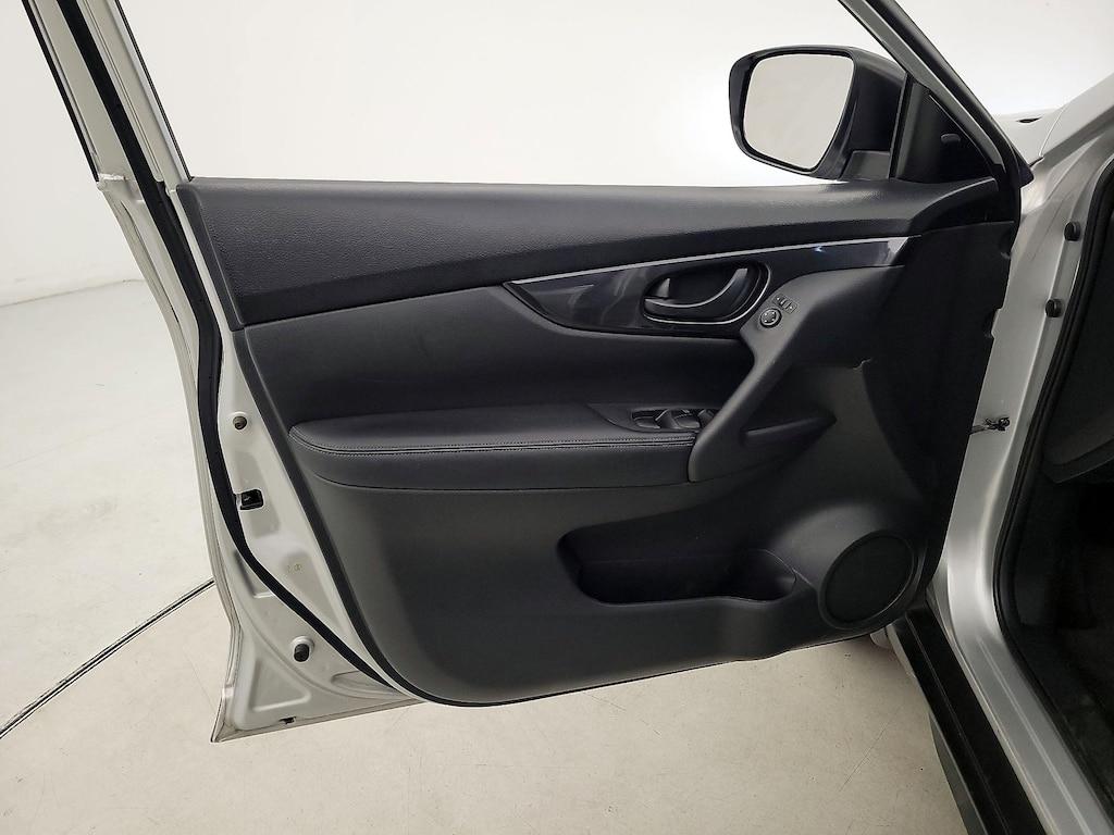 used 2020 Nissan Rogue car, priced at $15,998