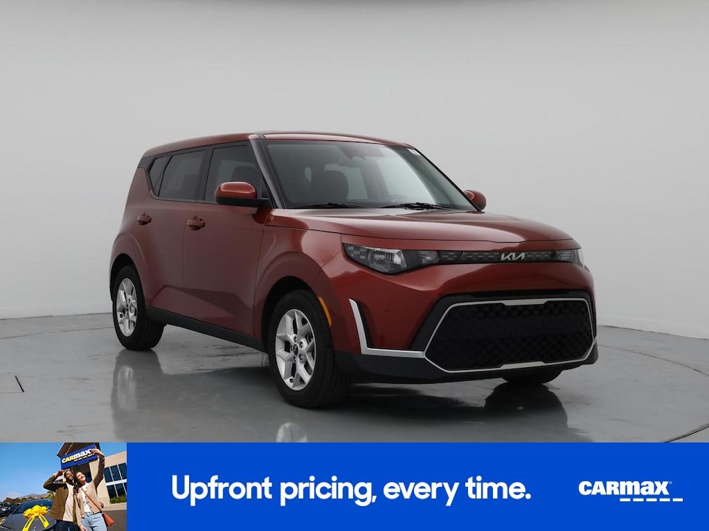 used 2025 Kia Soul car, priced at $20,998