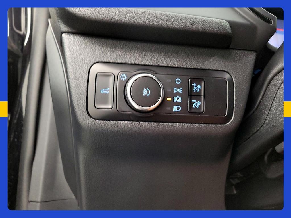 used 2025 Ford Escape car, priced at $21,998
