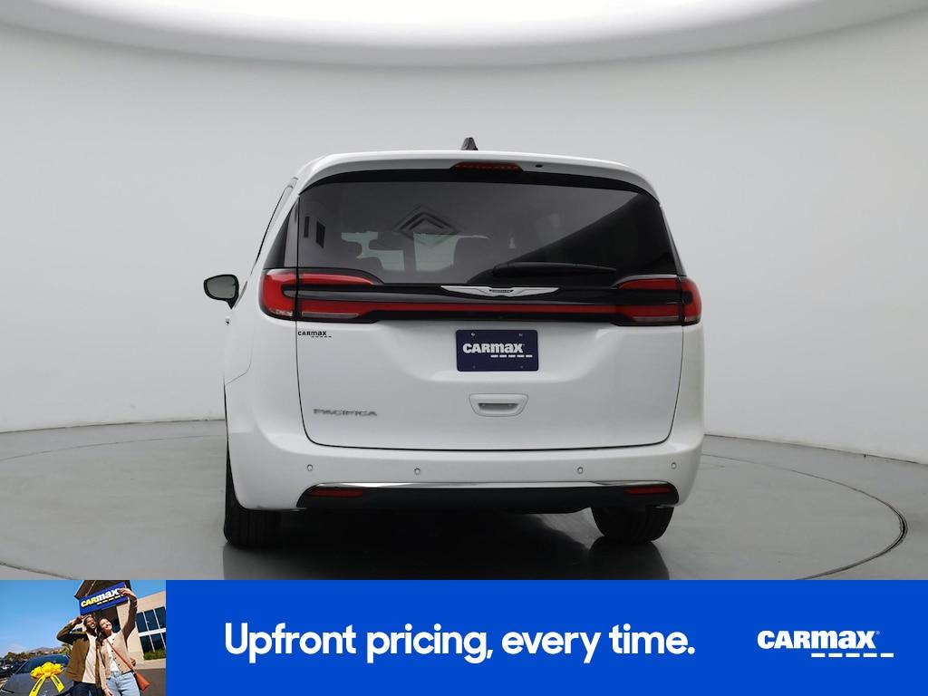 used 2023 Chrysler Pacifica car, priced at $24,998
