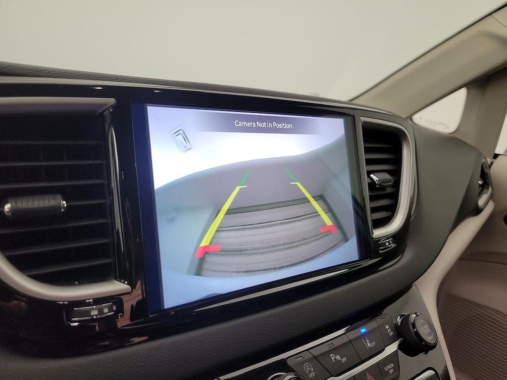 used 2023 Chrysler Pacifica car, priced at $24,998