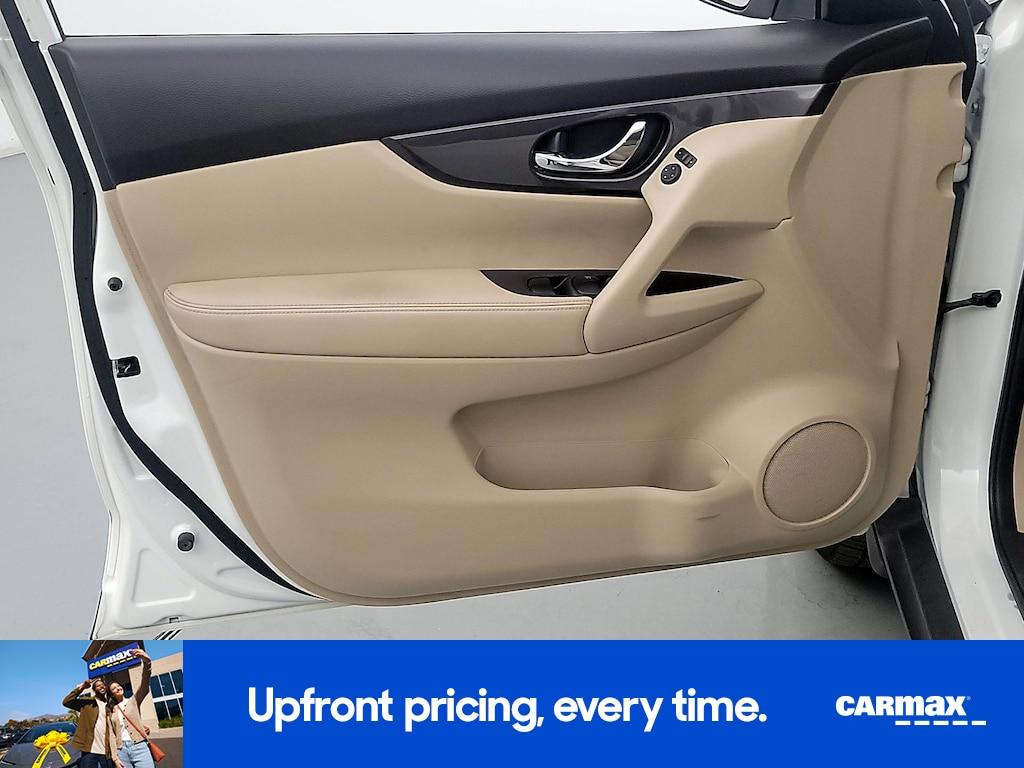used 2020 Nissan Rogue car, priced at $19,998