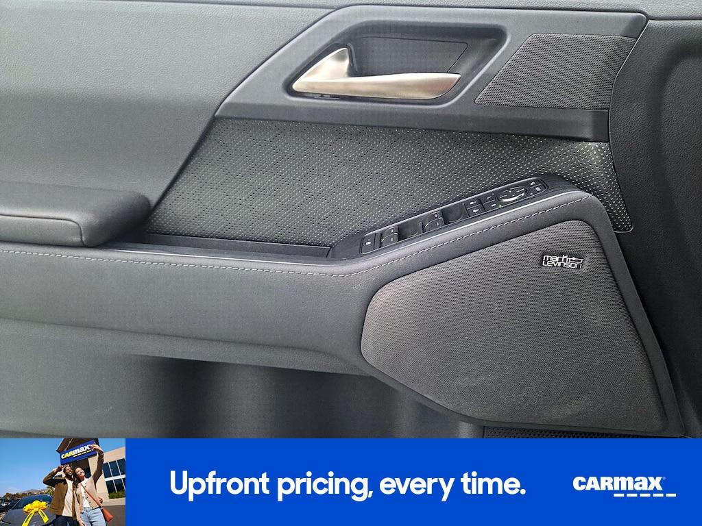 used 2024 Lexus GX 550 car, priced at $78,998